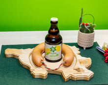 Lade das Bild in den Galerie-Viewer, Saarlandbrett aus Holz - Lyoner & Stubbi Edition
