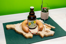 Lade das Bild in den Galerie-Viewer, Saarlandbrett aus Holz - Lyoner & Stubbi Edition