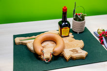 Lade das Bild in den Galerie-Viewer, Saarlandbrett aus Holz - Maggi Edition