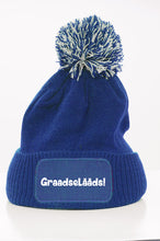 Lade das Bild in den Galerie-Viewer, Beanie Bommelmütze - Graadselääds!