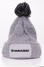Lade das Bild in den Galerie-Viewer, Beanie Bommelmütze - Graadselääds!