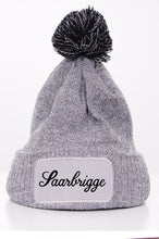 Lade das Bild in den Galerie-Viewer, Beanie Bommelmütze - Saarbrigge
