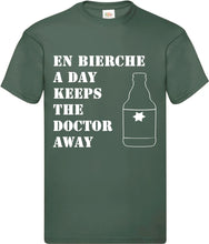 Lade das Bild in den Galerie-Viewer, T-Shirt - En Bierche a Day