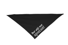 Lade das Bild in den Galerie-Viewer, Tuch - Der will nur spielen!