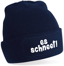 Lade das Bild in den Galerie-Viewer, Beanie Mütze - es schneet!

